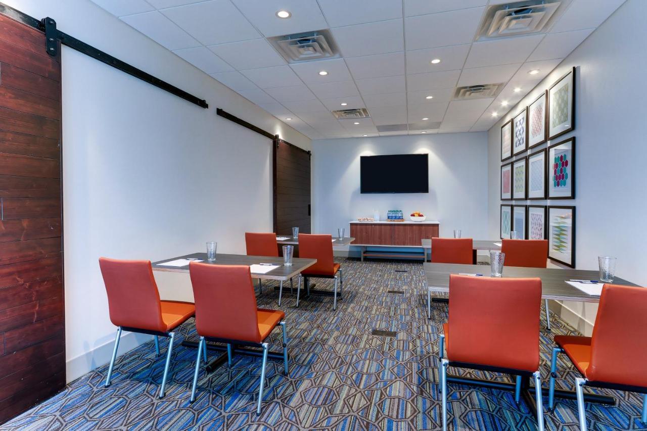 Holiday Inn Express & Suites - Middletown - Goshen By Ihg Bagian luar foto