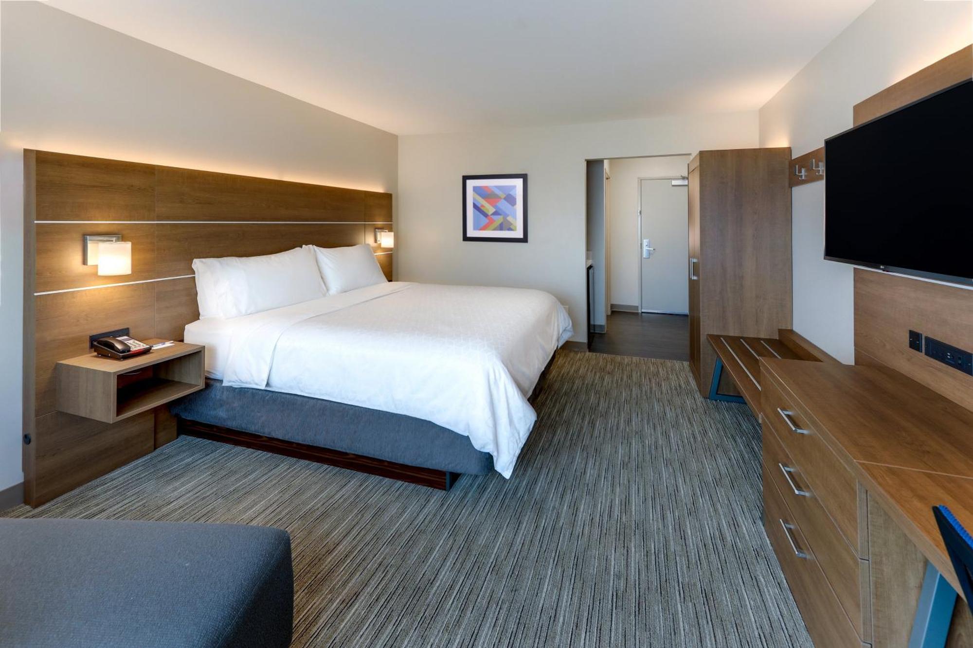 Holiday Inn Express & Suites - Middletown - Goshen By Ihg Bagian luar foto